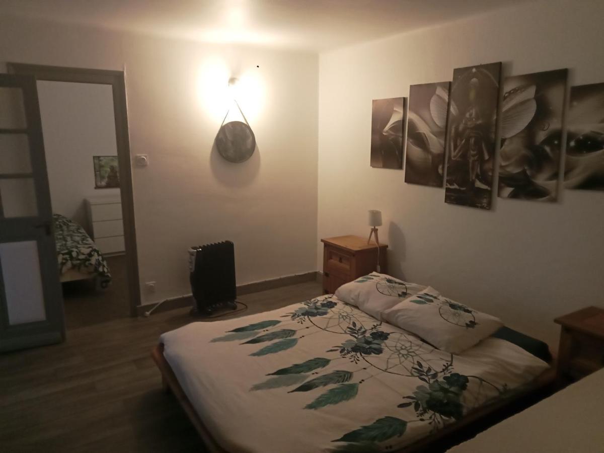 Plouray Eco Domaine 12Hectares Meuble Pour 6 Personnes 아파트 외부 사진